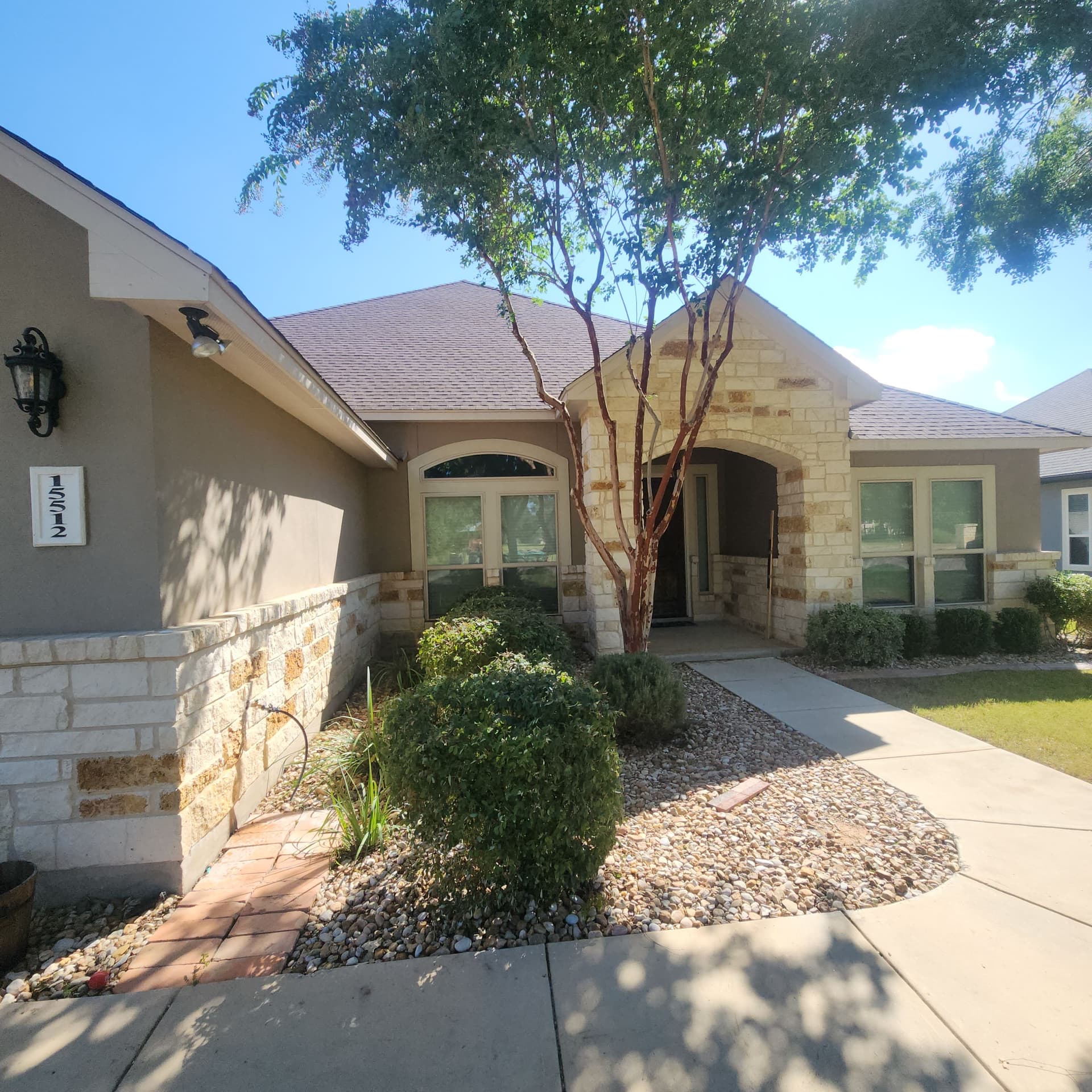 Shrub Trimming and Yard Cleanup for New Texas Homeowners image
